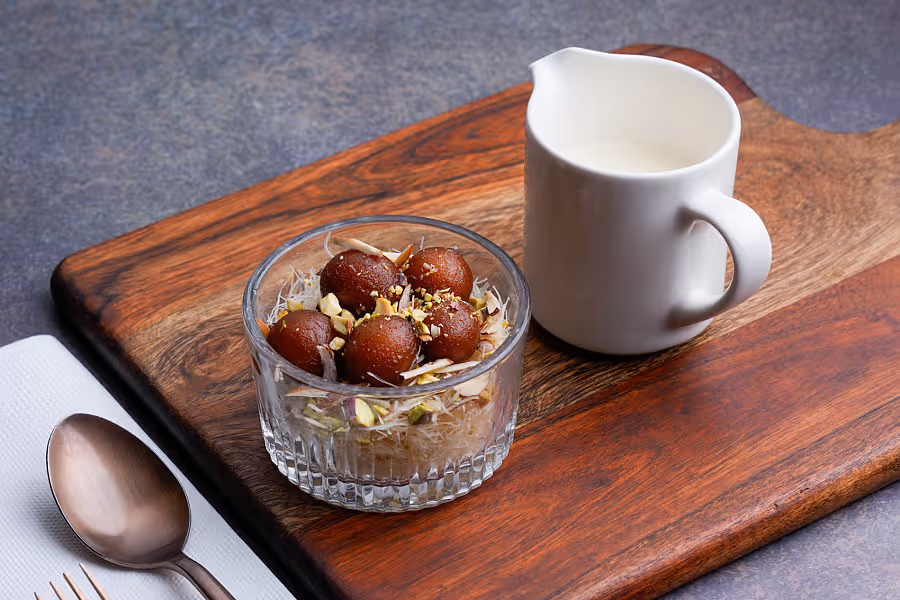 Pheni Jamun